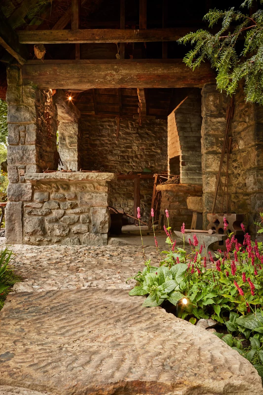 Blue Diamond Forge Garden